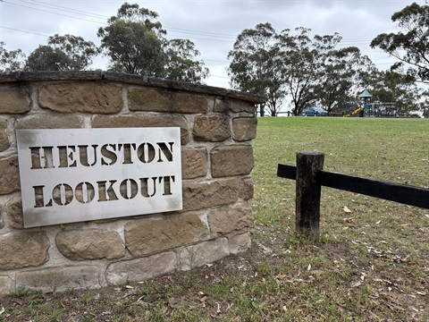 PA Heuston Apex Lookout Park.JPG